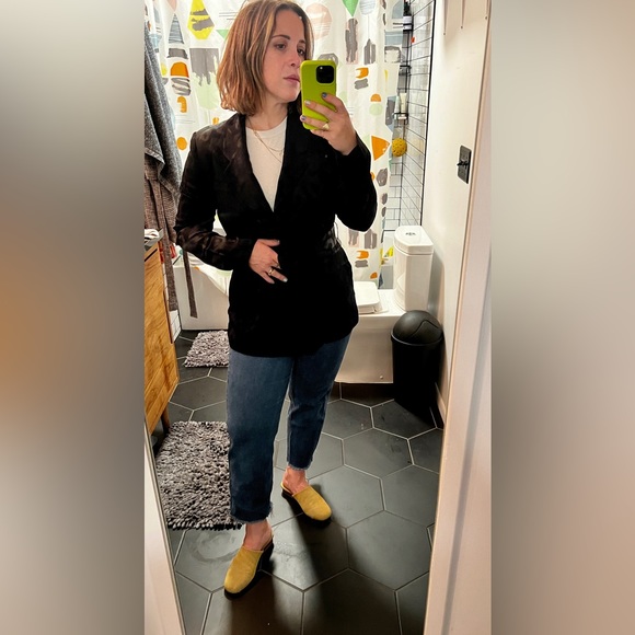 UNAVAILABLE - Picture 11 of 11